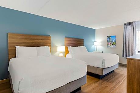 Queen Room with Two Queen Beds - Disability Access/Non-Smoking