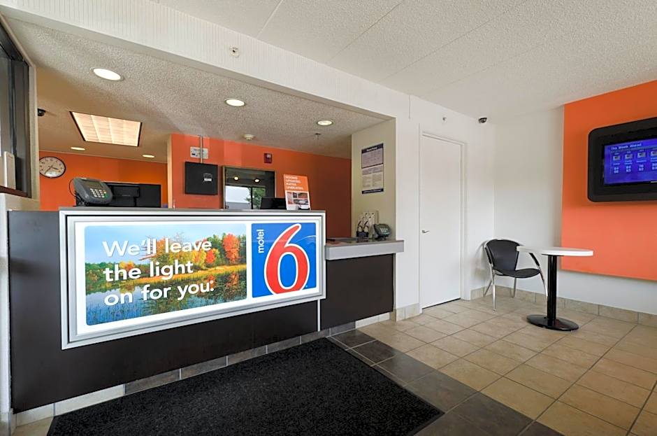 Motel 6-Gaithersburg, DC - Washington