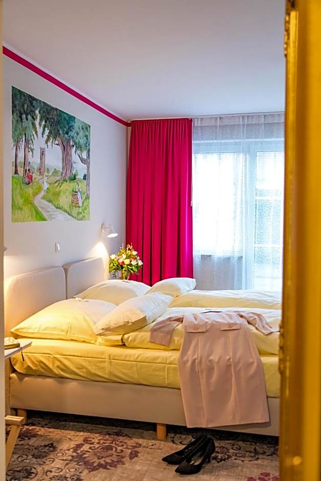 Hotel Goldflair am Rathaus