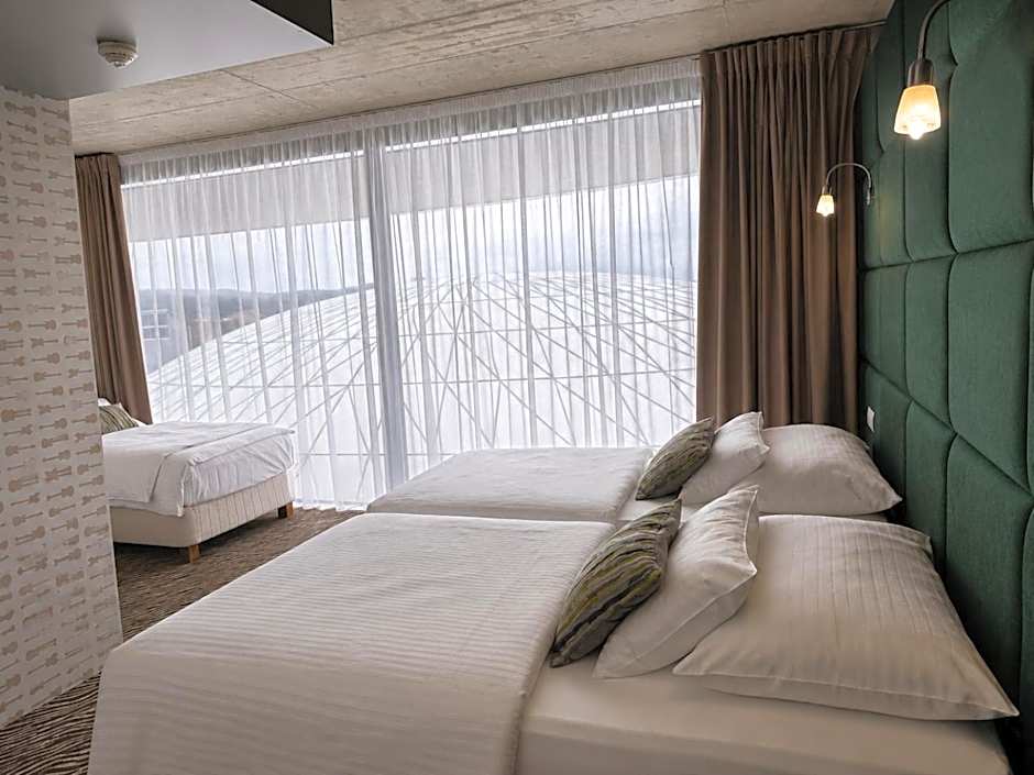 Sono Hotel