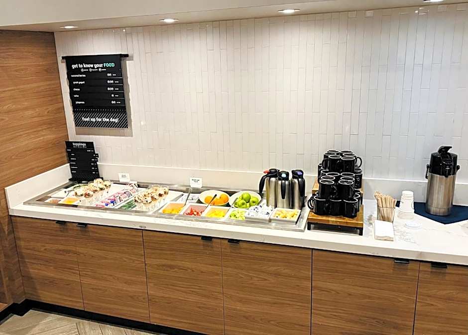 Candlewood Suites Burlington Conference Centre By IHG