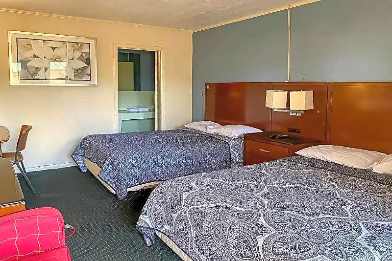 Hotel O Tallassee Hwy 14