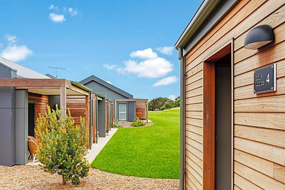 13th Beach Golf Lodges