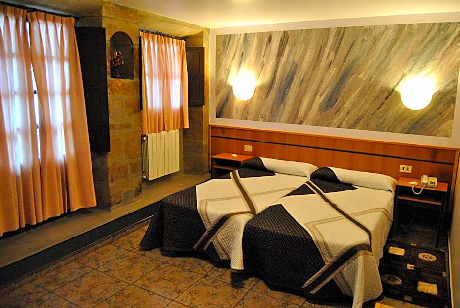 Hotel Palacio de los Vallados