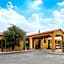 Days Inn by Wyndham Carlsbad