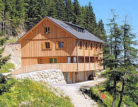 Mozirska koča