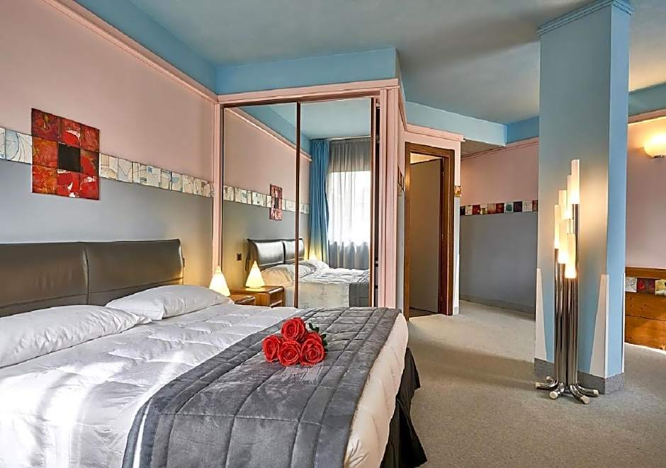 Albornoz Palace Hotel