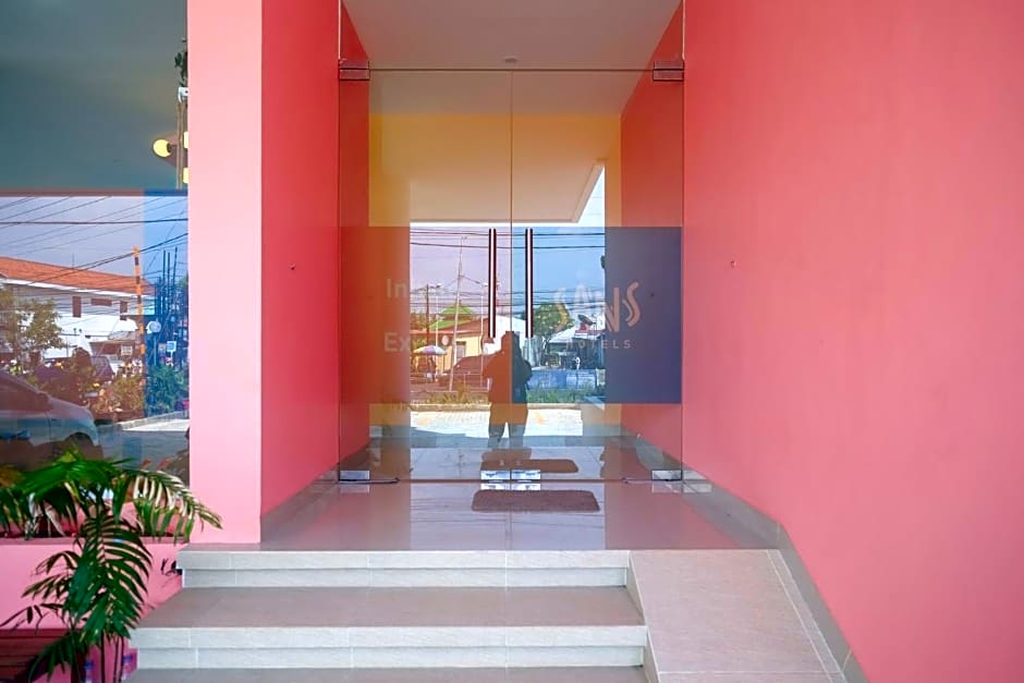 Sans Hotel Aurum Majapahit Semarang