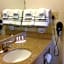Howard Johnson Inn Salina