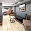 La Quinta Inn & Suites by Wyndham Sheboygan