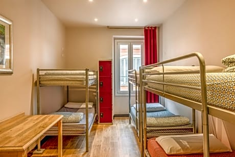 Single Bed in 4-Bed Mixed Dormitory Room