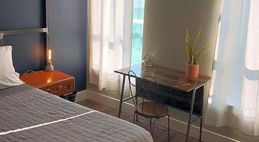 Deep Ellum Hostel