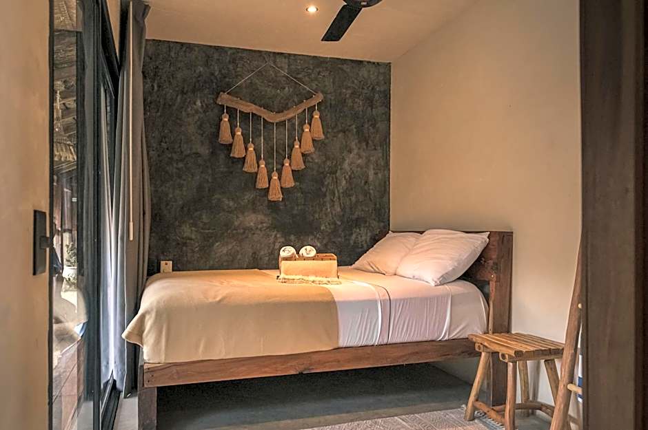 Meteora Stay & Coffeehouse Tulum