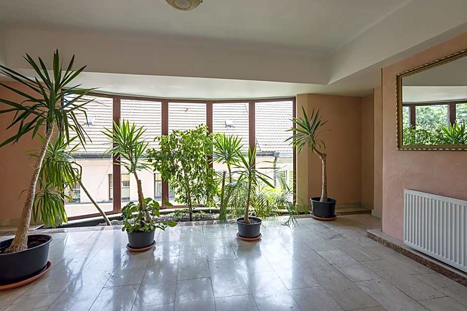 Galeria Italiana Apartments