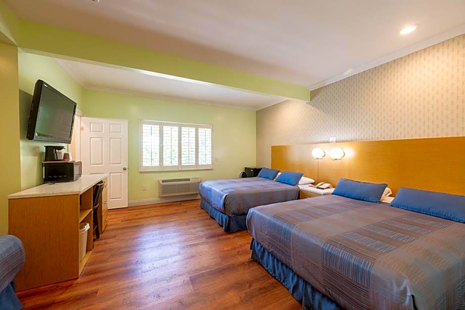 Hollywood City Inn
