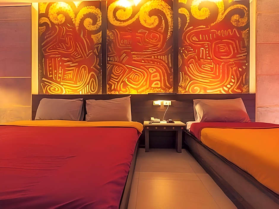 Pak Ping Ing Tang Boutique Hotel