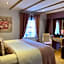 Bath House Hotel & Restaurant