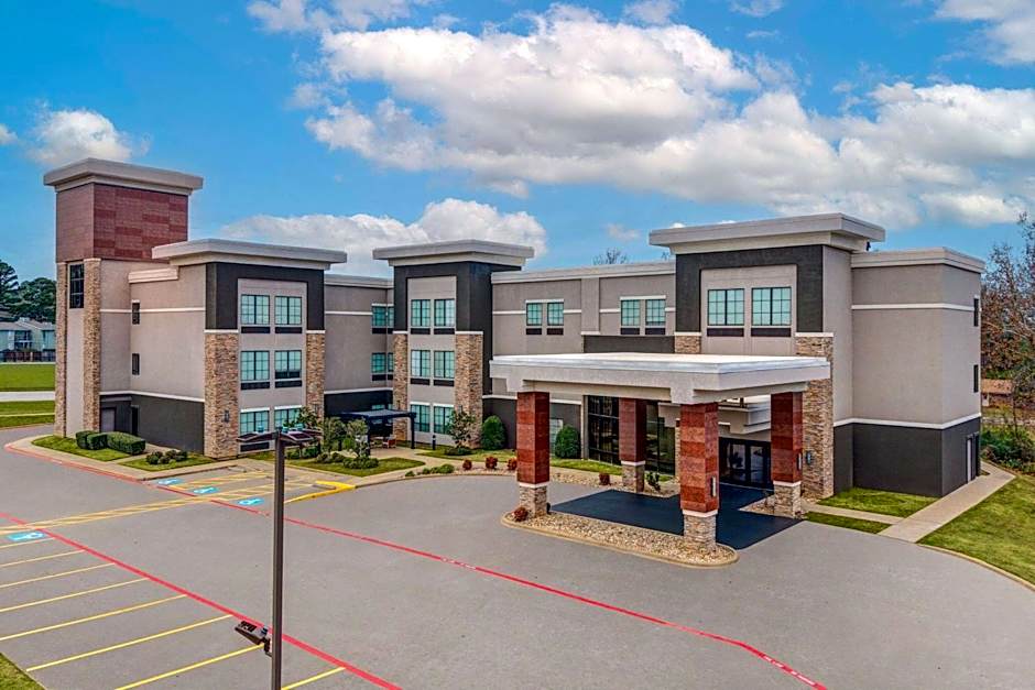 La Quinta Inn & Suites by Wyndham Tyler-University Area