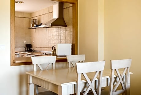 Apartment Two Bedrooms 5 ADULTS