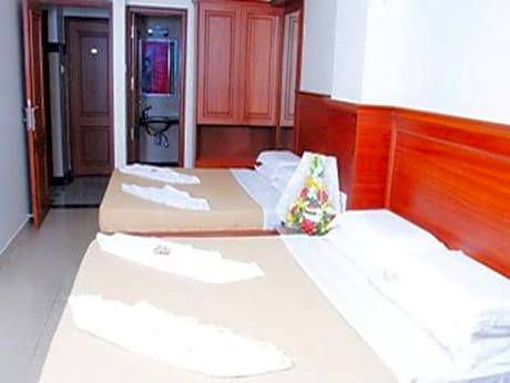 Triple - Non Air-Conditioning