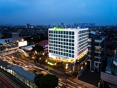 Holiday Inn Express Jakarta Matraman By IHG