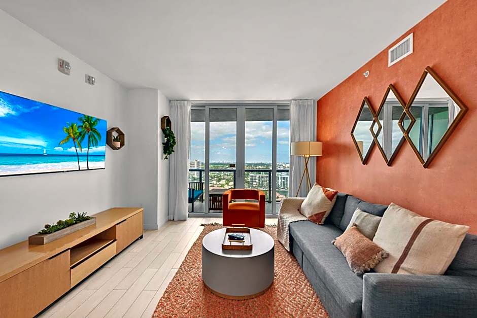 Water View Building With Pool - 5-Min Walk To The Beach