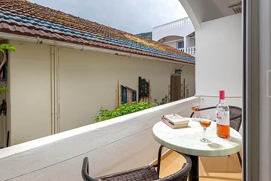 Bella Vista Beach Hotel