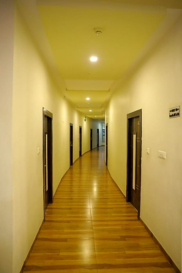 Hotel Shashinag Residency