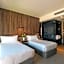 DoubleTree by Hilton Santiago Kennedy
