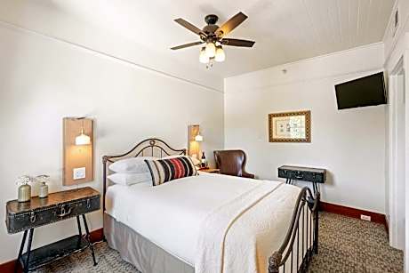Superior Queen Room, Ensuite (Room 26)