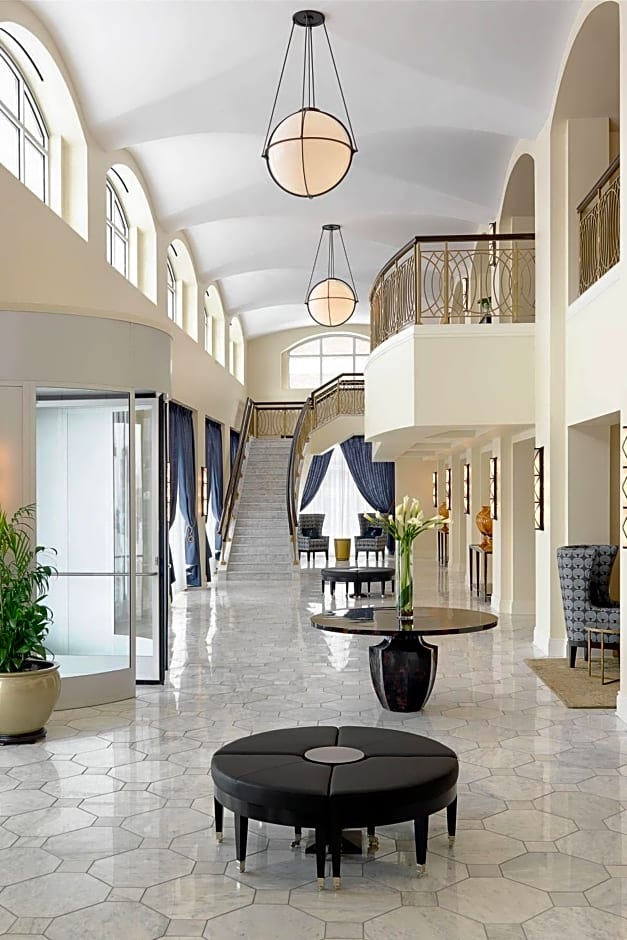 Hotel Blackhawk, Autograph Collection