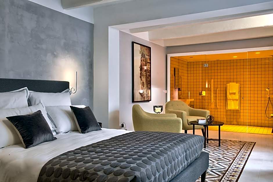Photo 1 of 7 of Deluxe Suite
