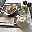 Tontine Hotel & Bar