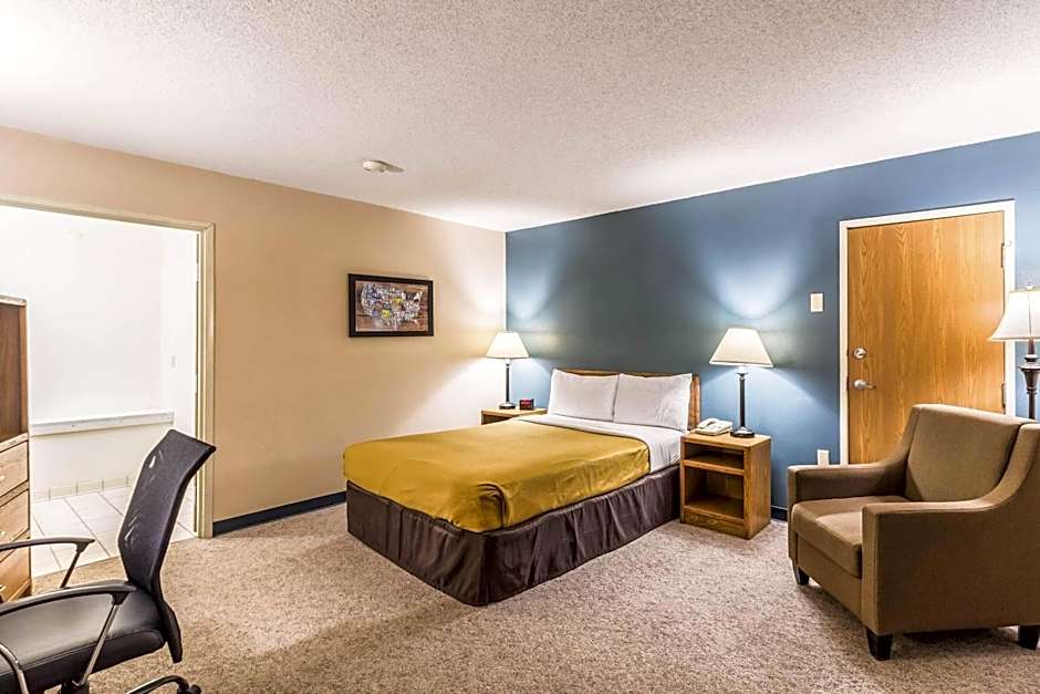 Econo Lodge Valley City