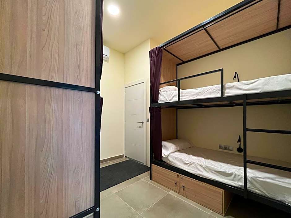 Multi Hostel Calvario