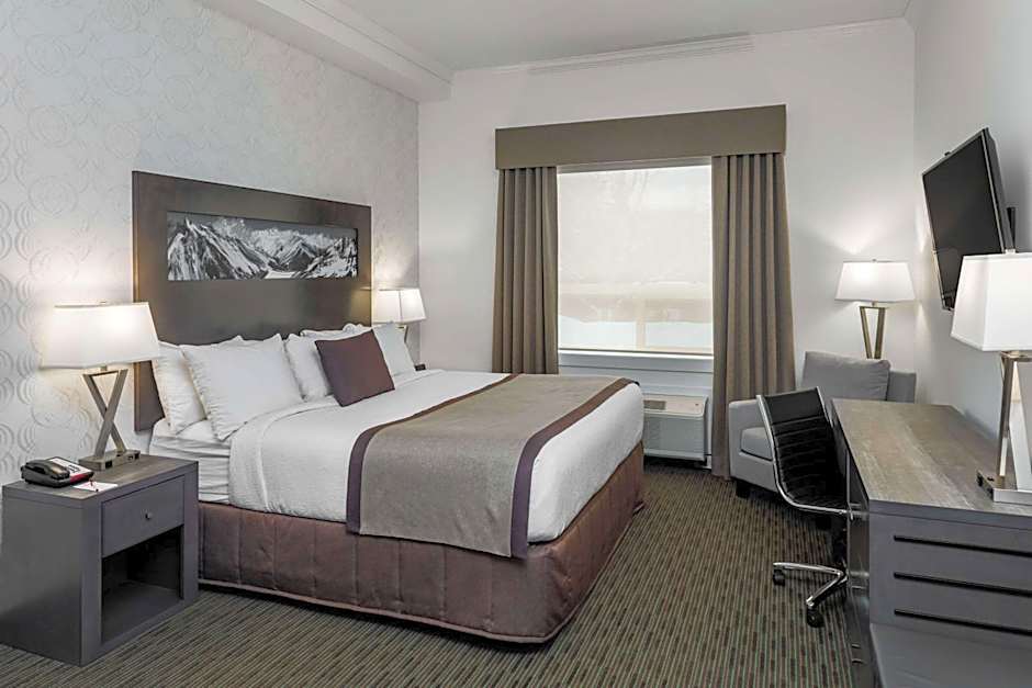 Ramada by Wyndham Revelstoke