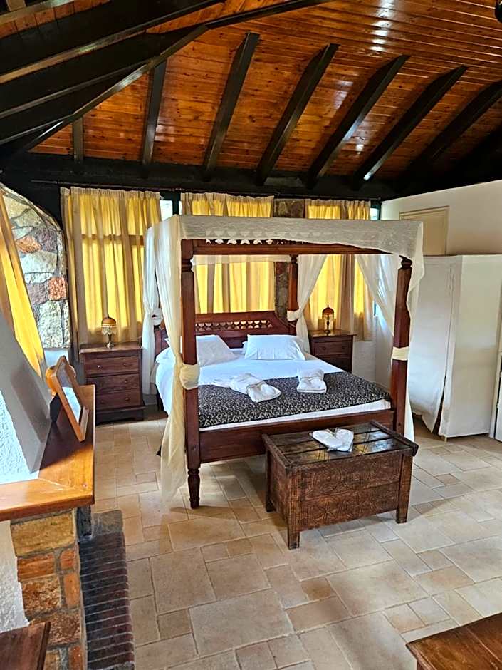 Muntenia Inn Apartments and Suites