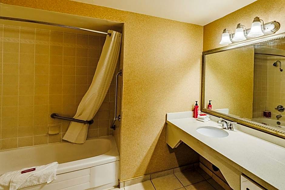 SureStay Plus by Best Western Coquitlam