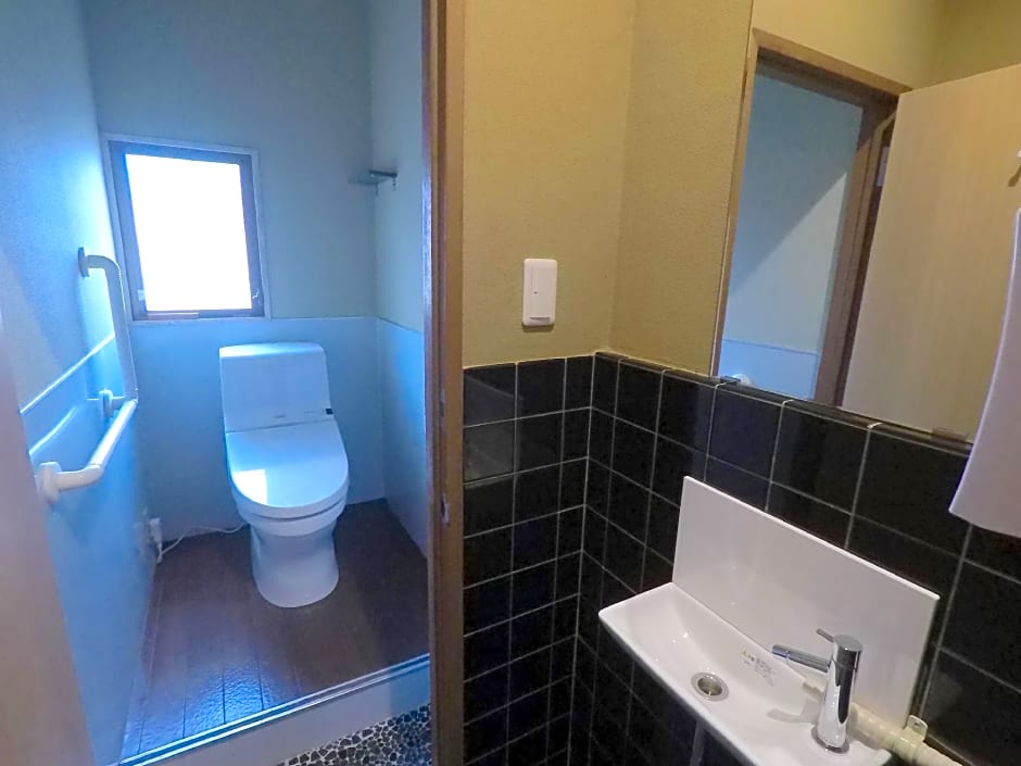 Narita Sando Guesthouse