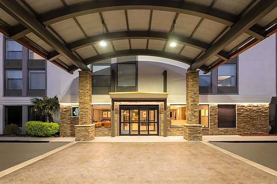 Holiday Inn & Suites Columbia Northeast By IHG