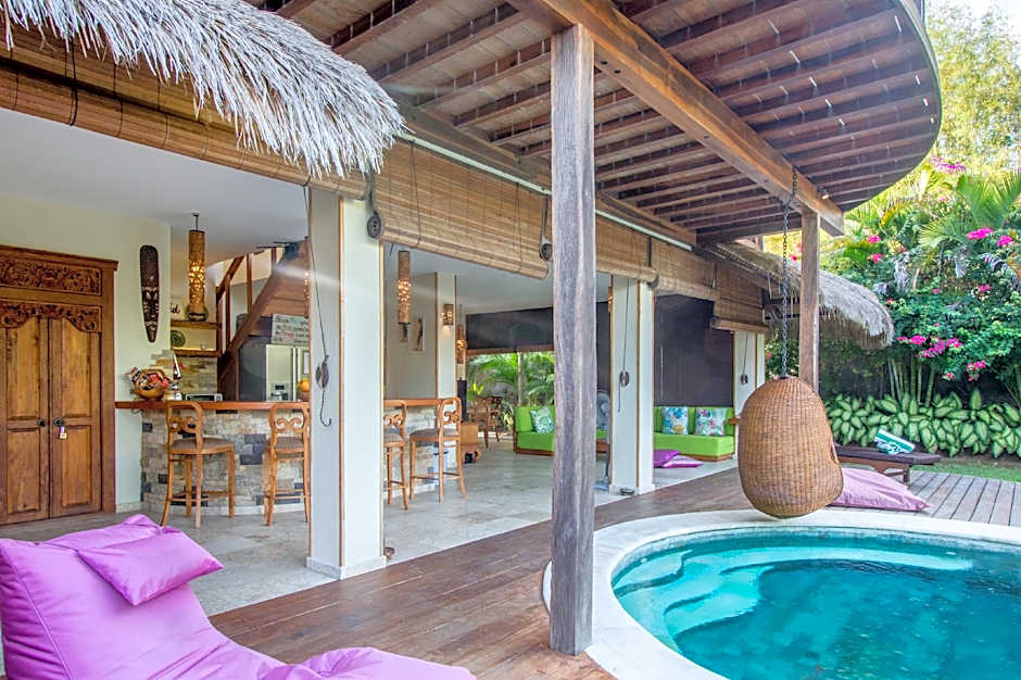 Breezy Point Villas