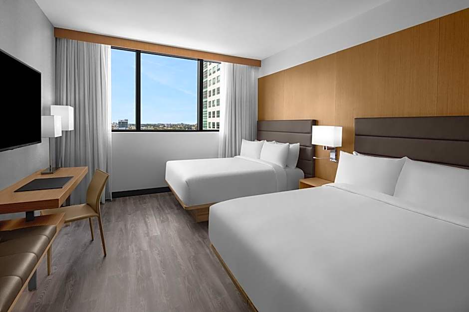 AC Hotel by Marriott Miami Brickell