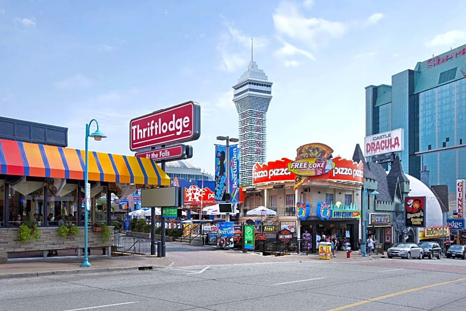 Thriftlodge Niagara Falls – Niagara Falls, ON