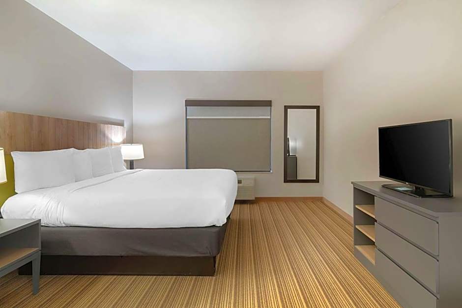Country Inn & Suites by Radisson, Columbia, MO