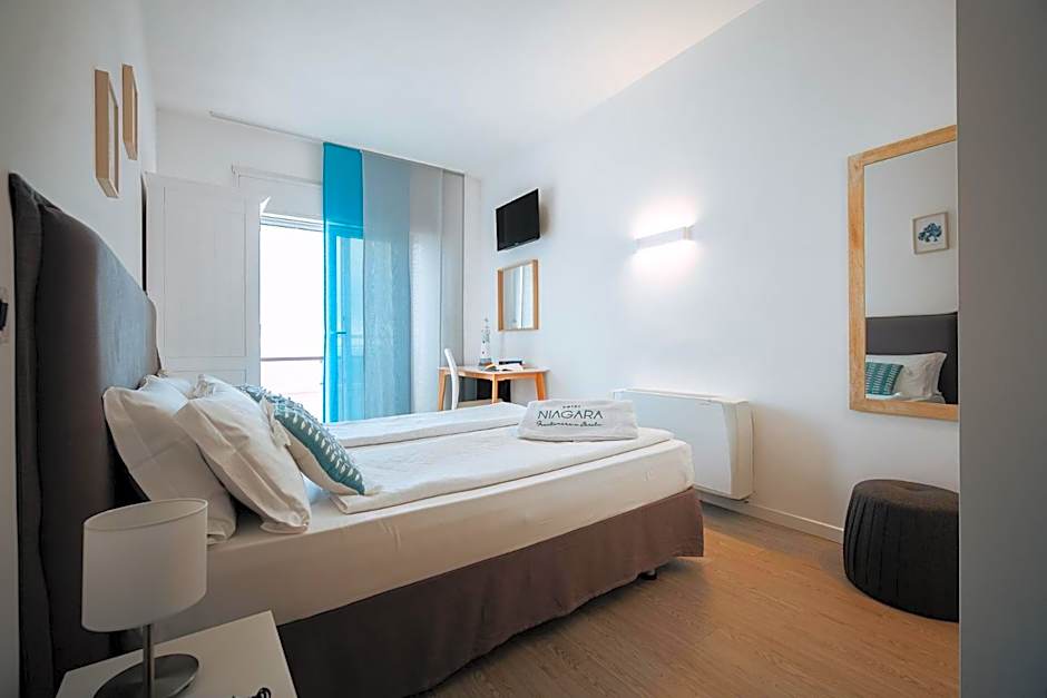 Hotel Niagara