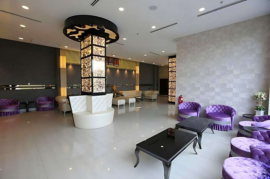 SEM9 Senai "Formerly Known As Perth Hotel"