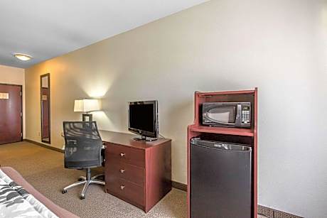 Queen Room with Two Queen Beds - Accessible/Non Smoking