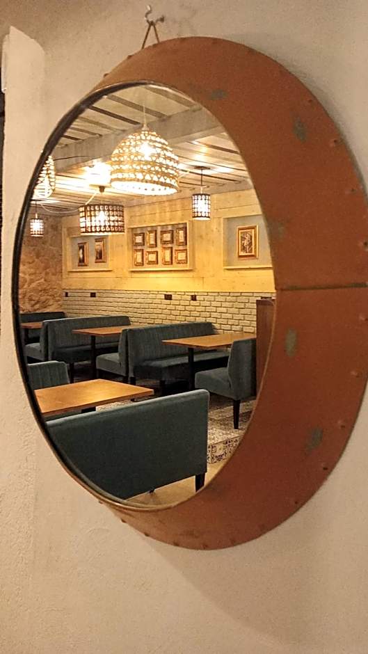 Logis Hôtel Beauséjour