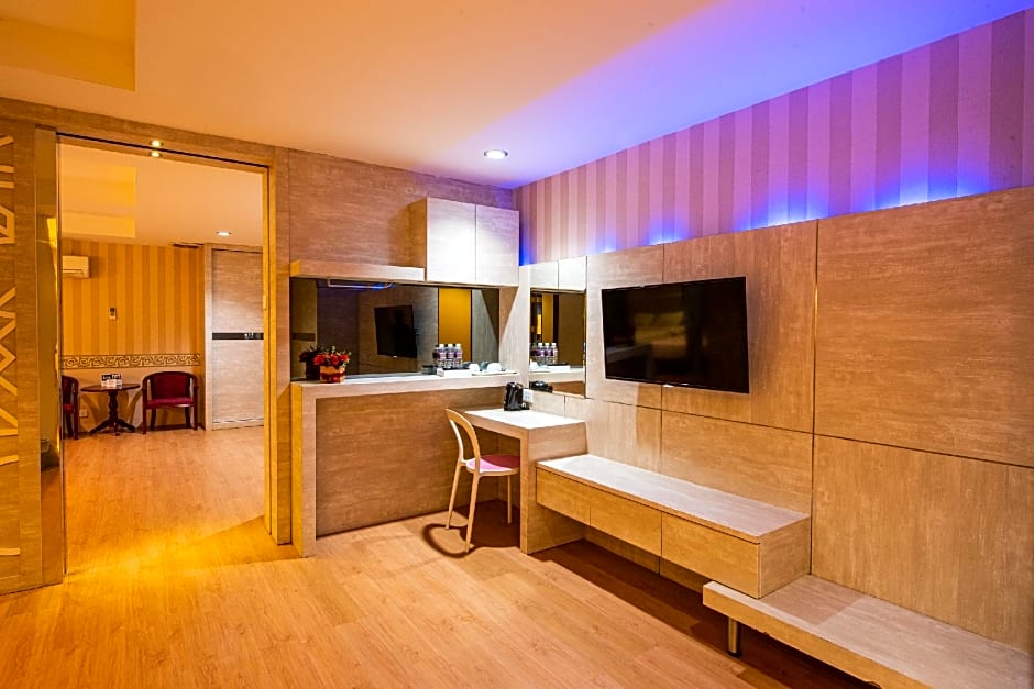 Lovina Inn Penuin Hotel