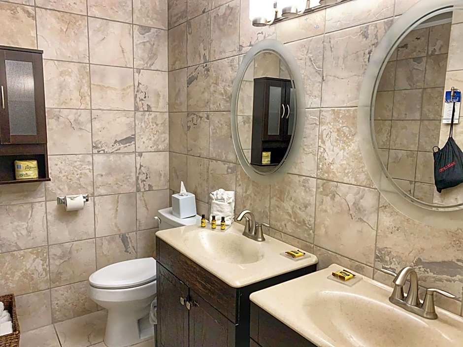 Best Western Plus Regency Inn and Conference Centre